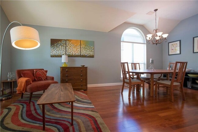 Foto del edificio - 4824 Calhoun Canyon Loop