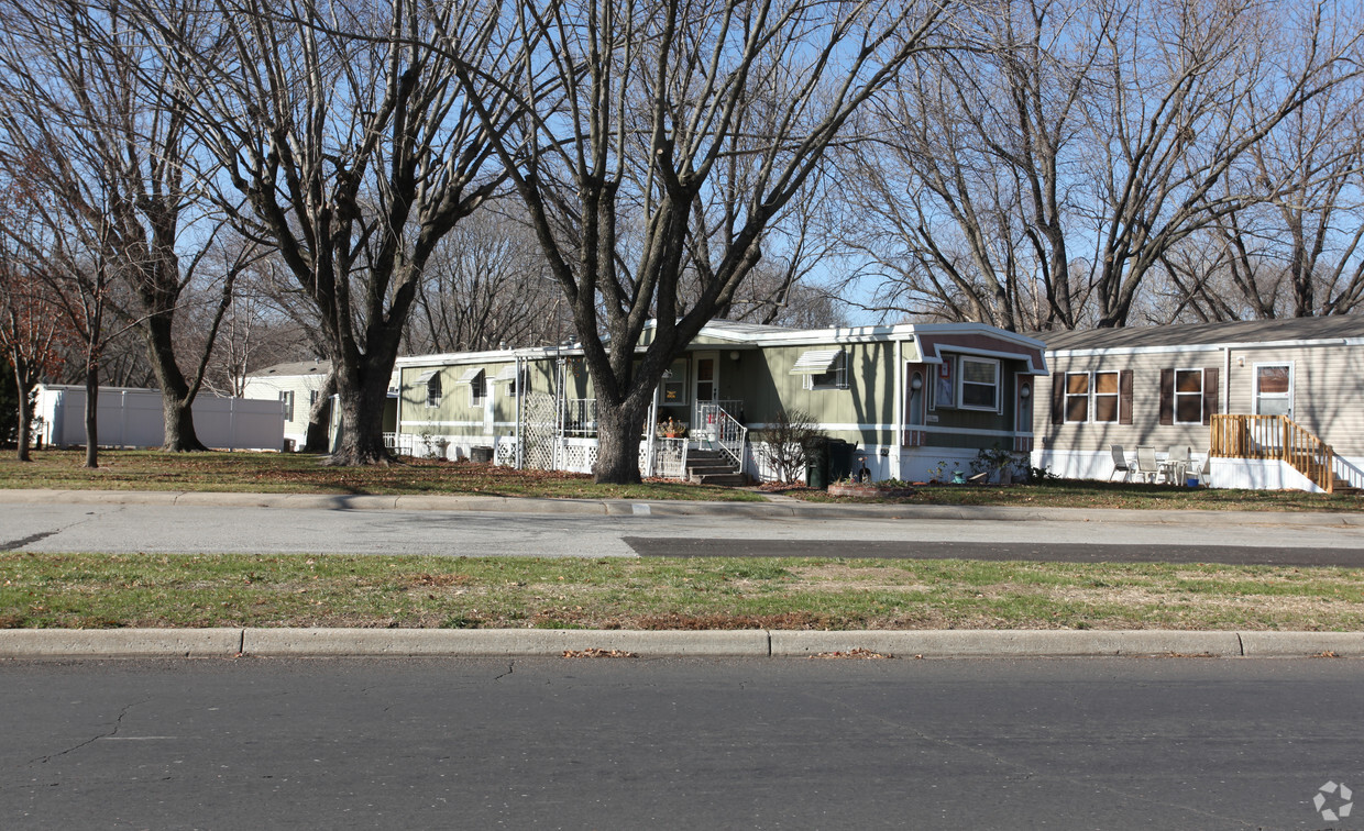 Primary Photo - Edwardsville Village