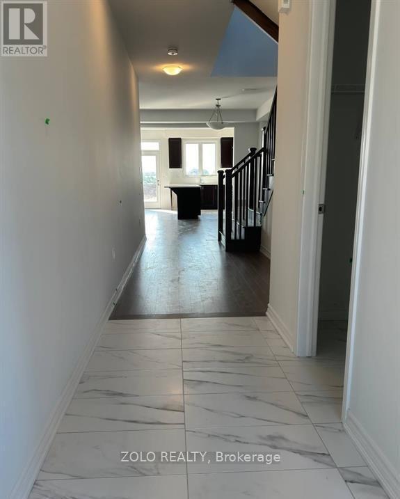 Building Photo - 77 Suzuki St