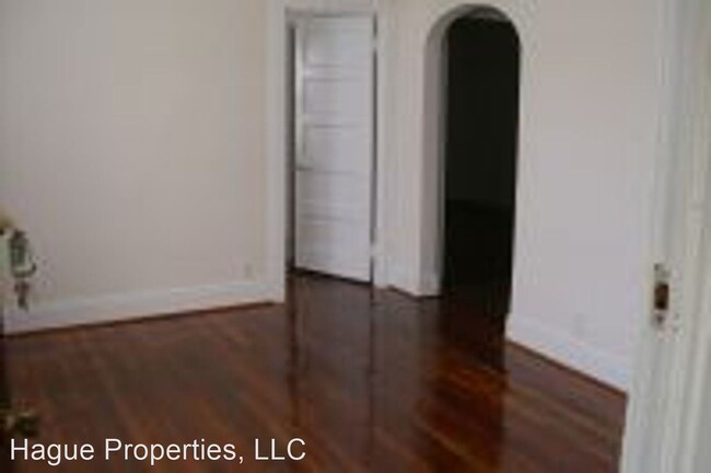 Building Photo - 4911 Newport Ave