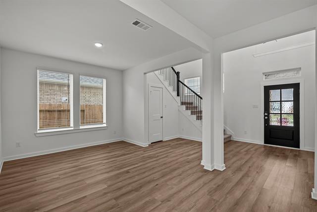 Foto del edificio - 1628 Hydrangea Ln