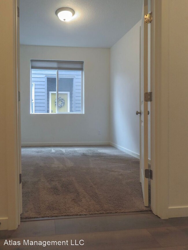 Building Photo - 3 br, 2.5 bath House - 847 S. 23rd. Ave