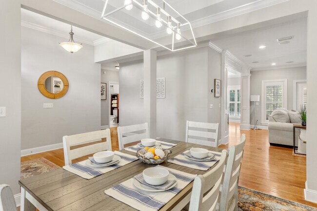 Building Photo - 2665 Breton Ridge Dr