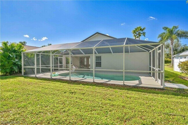 Foto del edificio - 15581 Beachcomber Ave