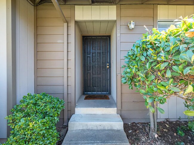 Foto del edificio - 1201 Echo Rd