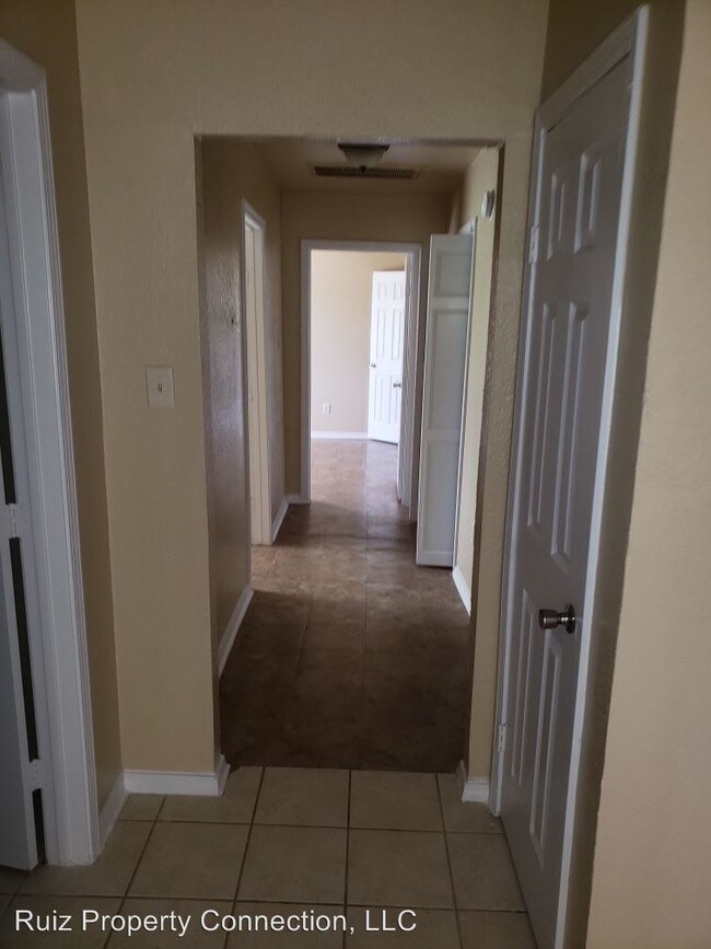 Foto del edificio - 2508-2510 Tierney Rd