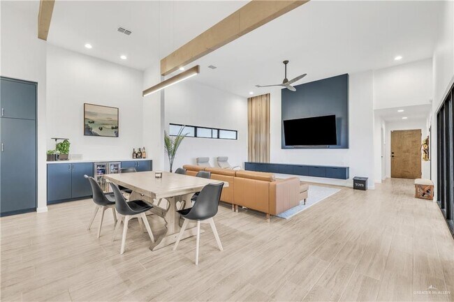 Foto del edificio - 4712 Estancia Pkwy