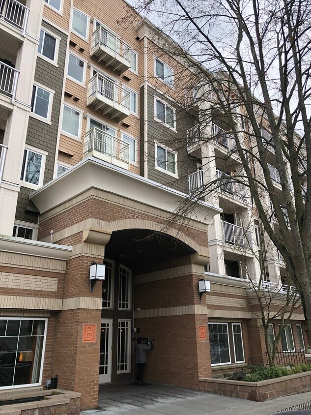 Foto principal - 1545 NW 57th St