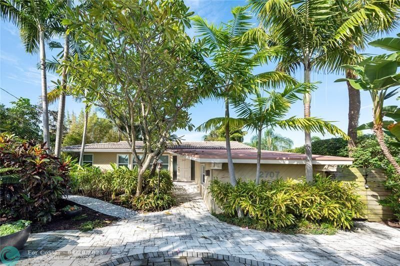 Primary Photo - 2707 Coral Shores Dr