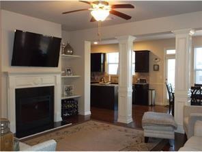 Foto del edificio - 2364 Attewood Dr