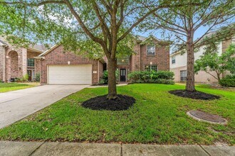 Building Photo - 29902 Legends Ridge Dr