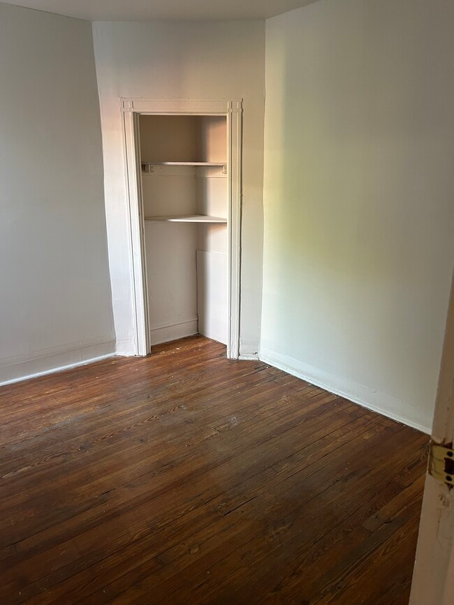 Bedroom #2 - 1925 N Myrtlewood St