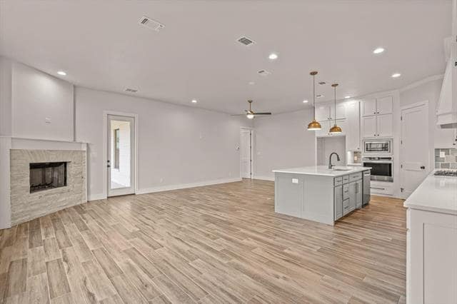 Building Photo - 109 Maddox Pl