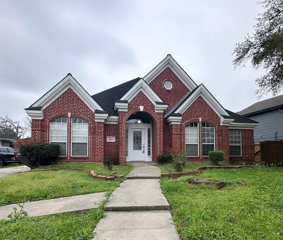 Primary Photo - 5203 Whittier Oaks Dr