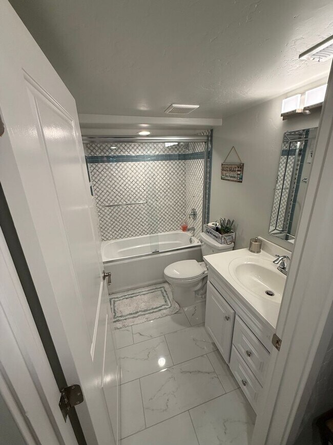 Foto del edificio - Beautiful Home in Excellent Traverse Mountain Lehi Location!