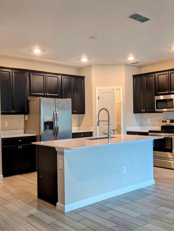 Foto del edificio - 10305 Alder Creek Ln