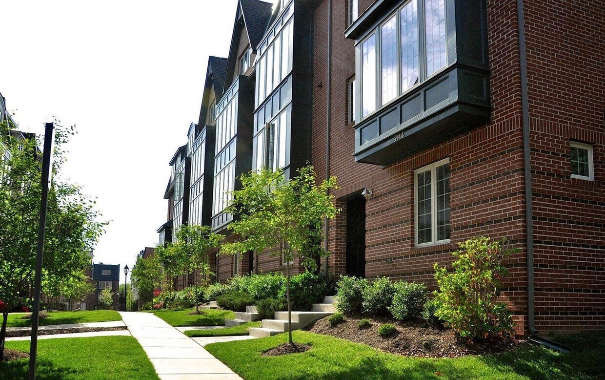 Kendall Square Neighborhood - 3122 Blue Barn Way