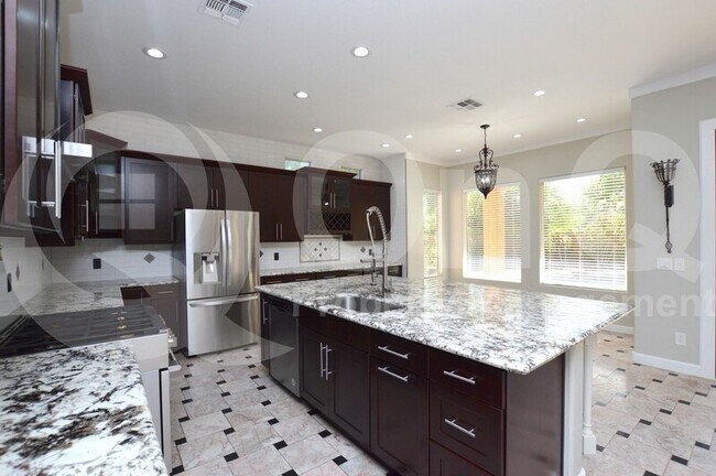 Building Photo - 3042 S Seton Ave