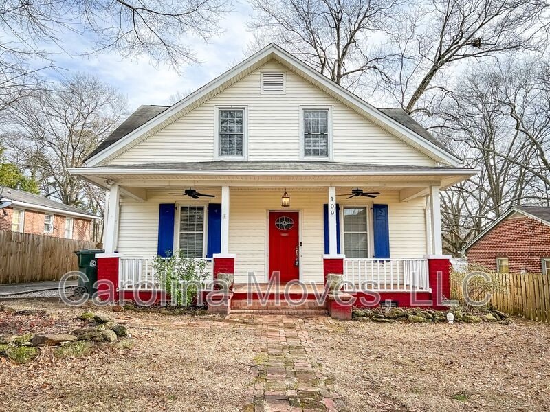 Primary Photo - 109 Briarcliff Dr