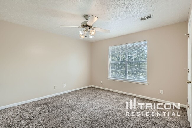 Building Photo - 12258 Cypress Way