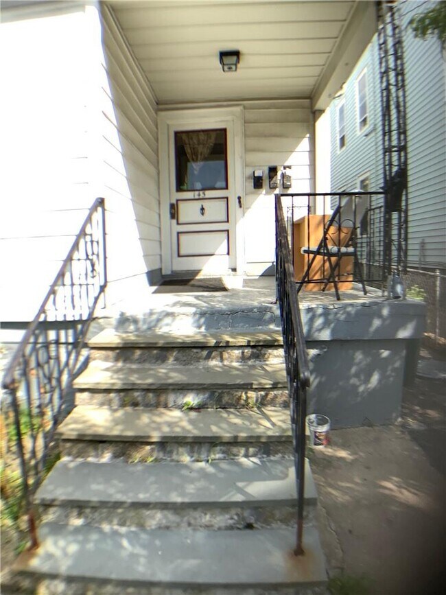 Foto del edificio - 145 N Terrace Ave