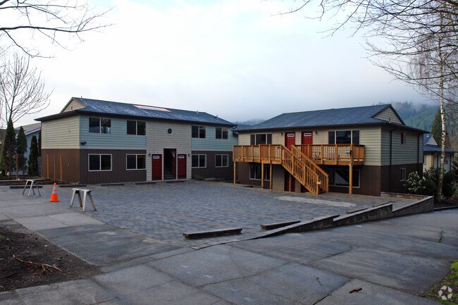 Building Photo - Cathedral View Condominiums