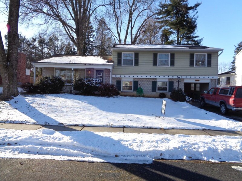 Foto principal - 1912 Crooked Oak Dr