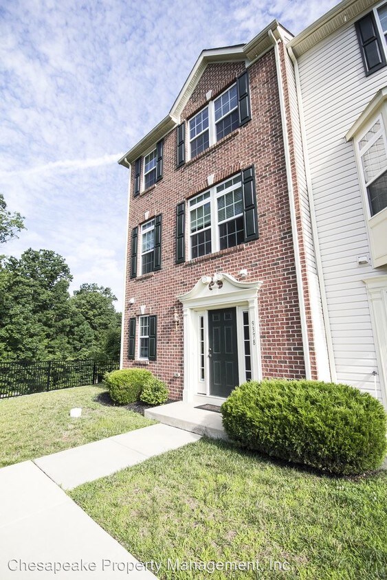 Primary Photo - 9378 Esplanade Ct