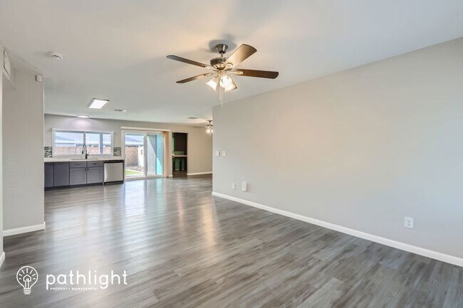 Foto del edificio - 14822 N 21st Way