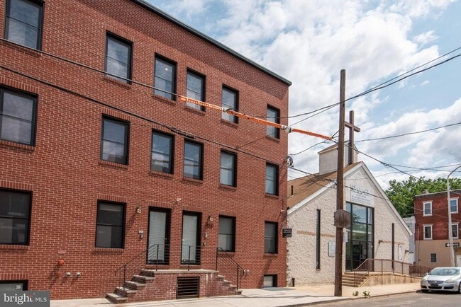Building Photo - 2605-07 Federal St