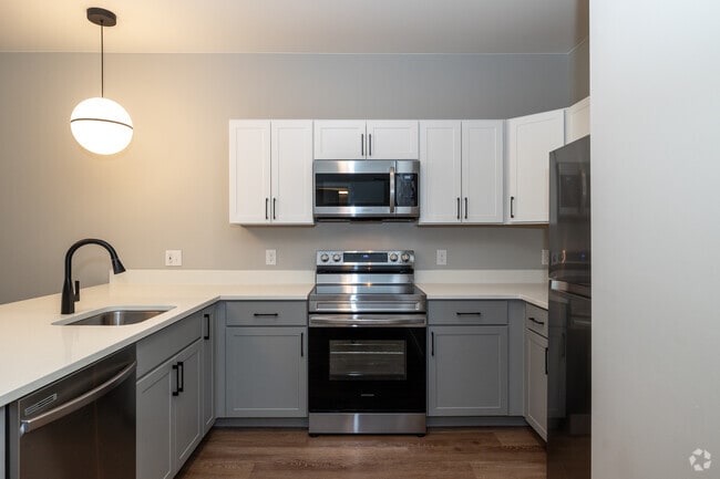 Interior Photo - Talus - All utilities & parking included