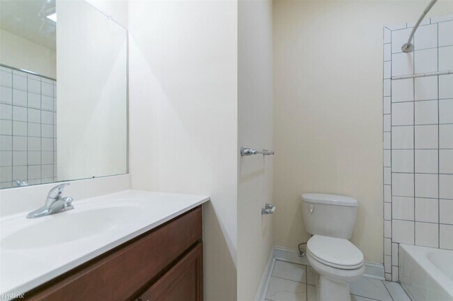 Foto del edificio - 4 br, 3 bath Triplex - 1923 N 7TH ST Unit 1