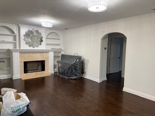 Building Photo - 4635 Cartwright Ave