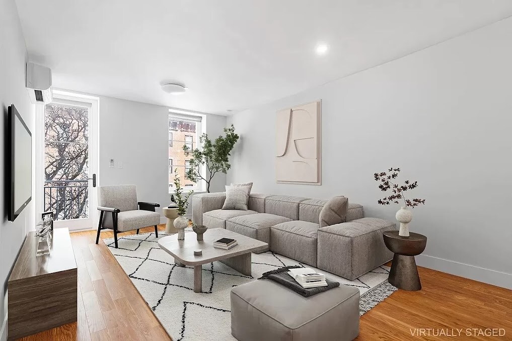 Foto principal - 598 Myrtle Ave