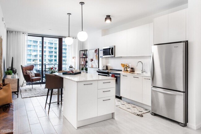 Building Photo - 1 br, 1 bath  - 3111 NE 1st Ave # 1506