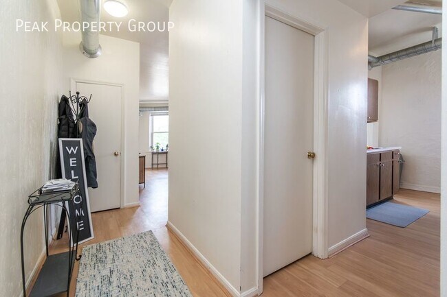 Building Photo - Generous 2 bedroom in the heart of East Wa...