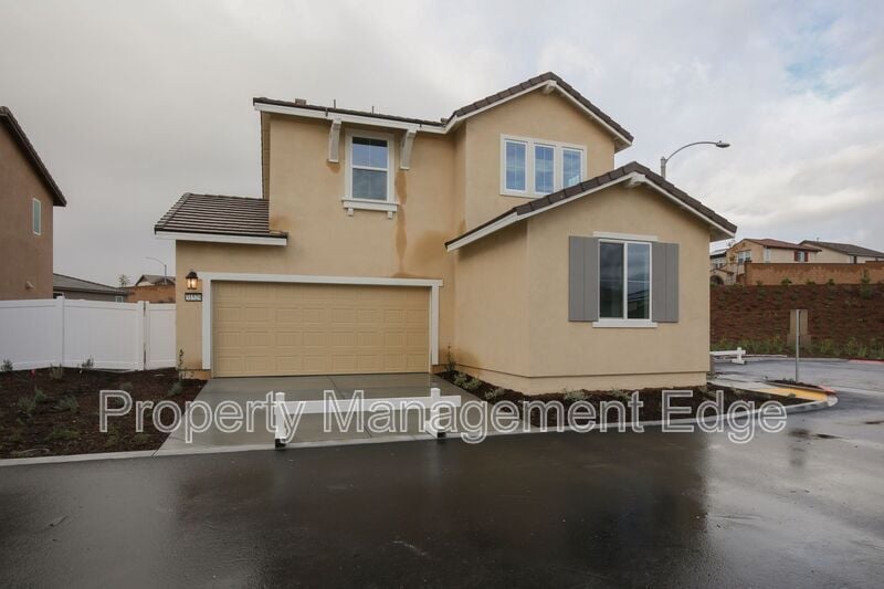 Foto principal - 31529 Cobalite Dr