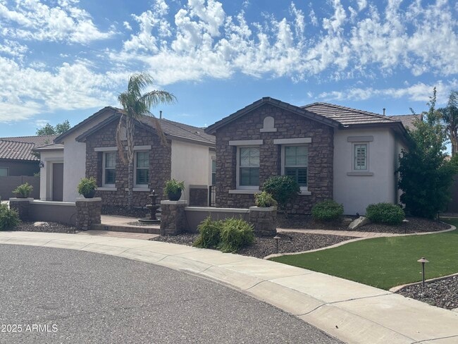 Foto del edificio - 25914 N 49th Ln