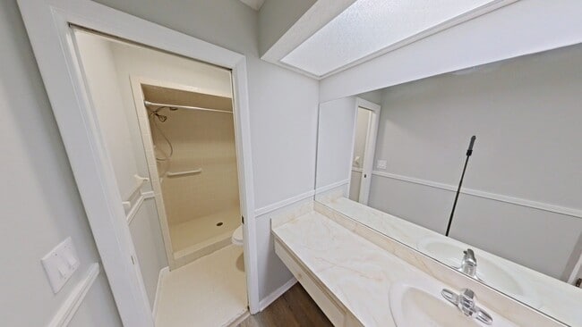 Foto del edificio - Charming 2 Bed, 2 Bath Rental with Garage ...