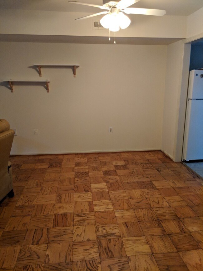 Foto del edificio - Regent Square Townhouse, Rockville MD