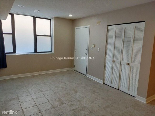 Foto del edificio - 461 N Western Ave