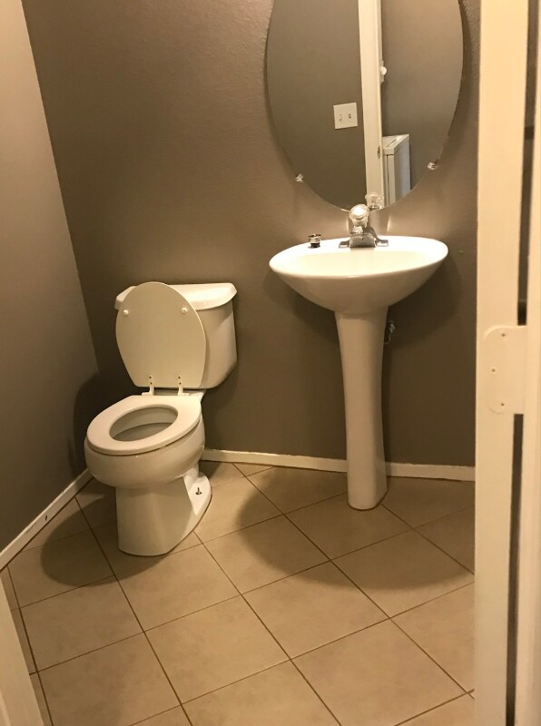 Foto del edificio - 10063 Swimming Hole St