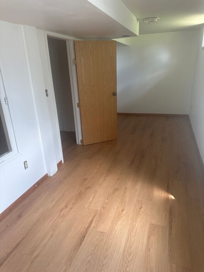Foto del edificio - Cute 3 Bedroom Townhouse