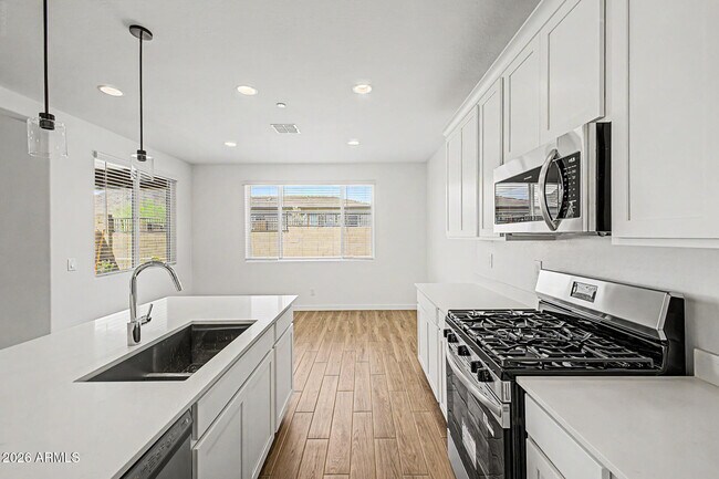 Building Photo - 12074 Calle de Pompas W