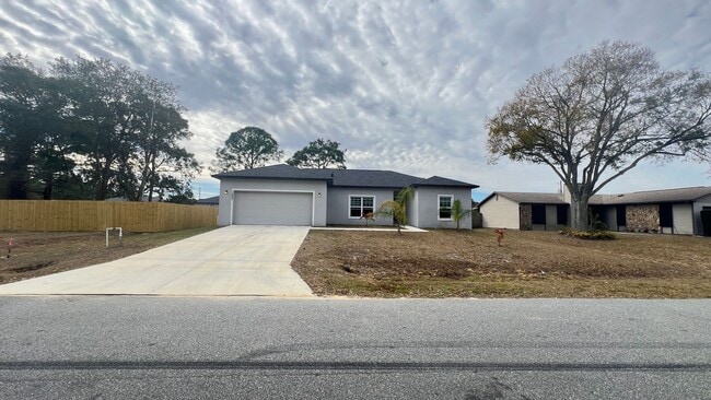 Building Photo - Gorgeous 3 Bedroom, 2 Bathroom Home in Palm Bay!!