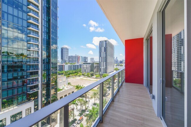 Foto del edificio - 90 NE 32nd St