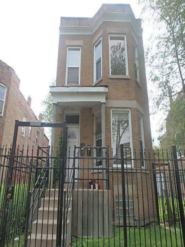 Front of building - 6351 S Eberhart Ave