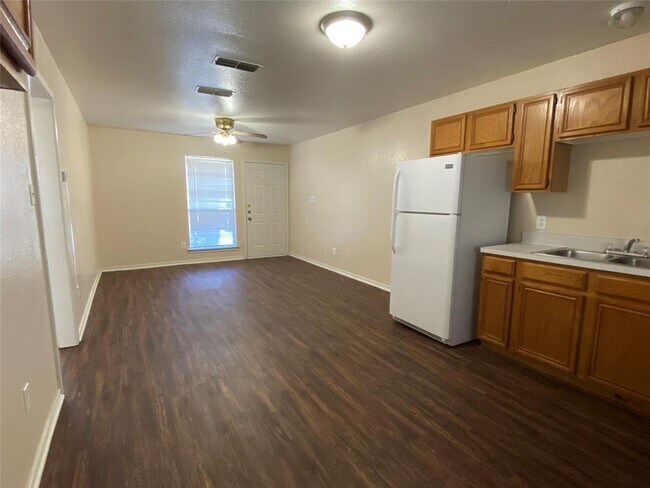 Foto del edificio - 1719 Short St