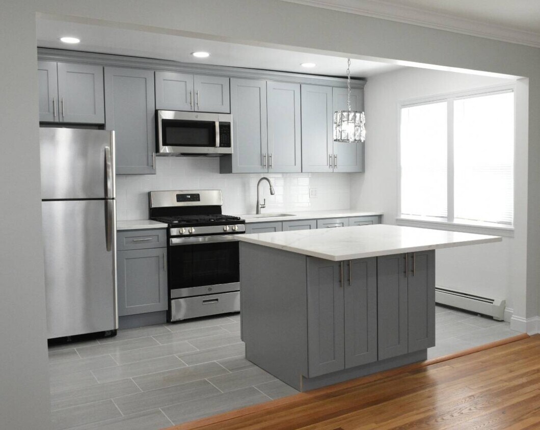 Foto principal - 63-29 75th St