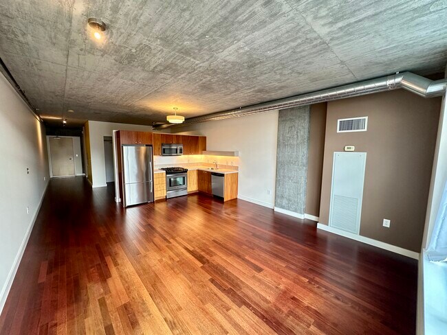 Photo - 1926 W Burnside St Apartment